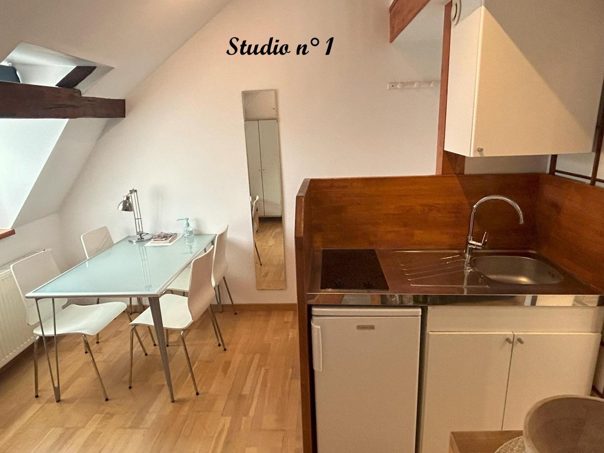 Studiolille - Rue D'Anvers Экстерьер фото